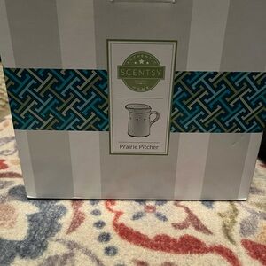 Scentsy Prairie Pitcher